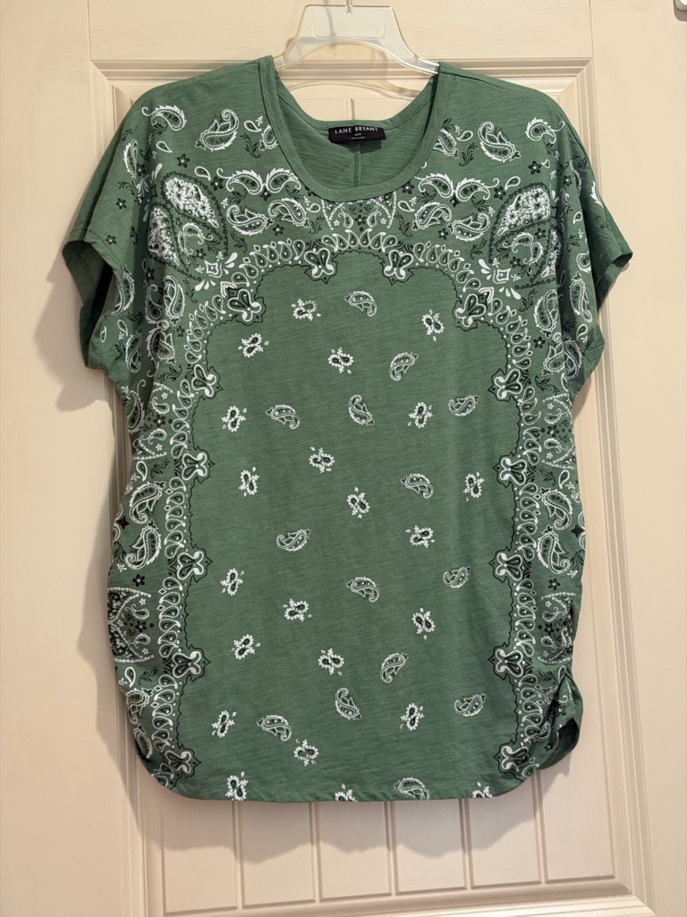 Lane Bryant Olive Green Bandana-Print Short Sleeve Tee